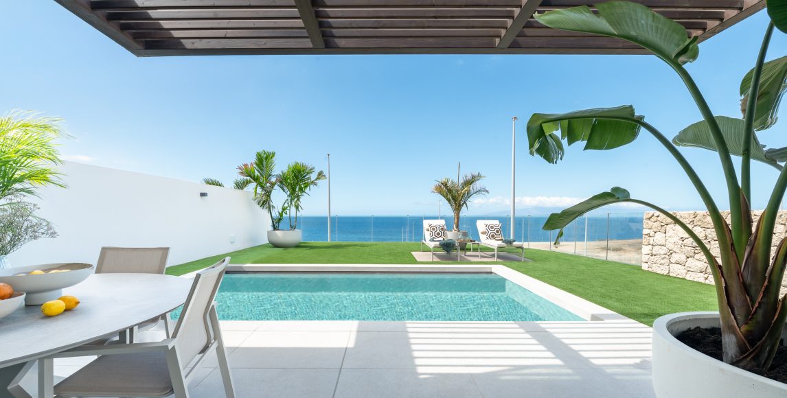 Luxusní apartmány v 1. linii u moře na Tenerife