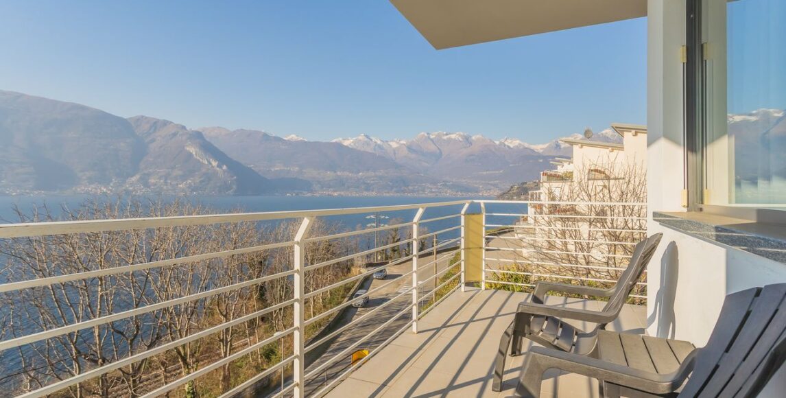 Lago di Como: Moderní vila s nádherným výhledem na jezero!