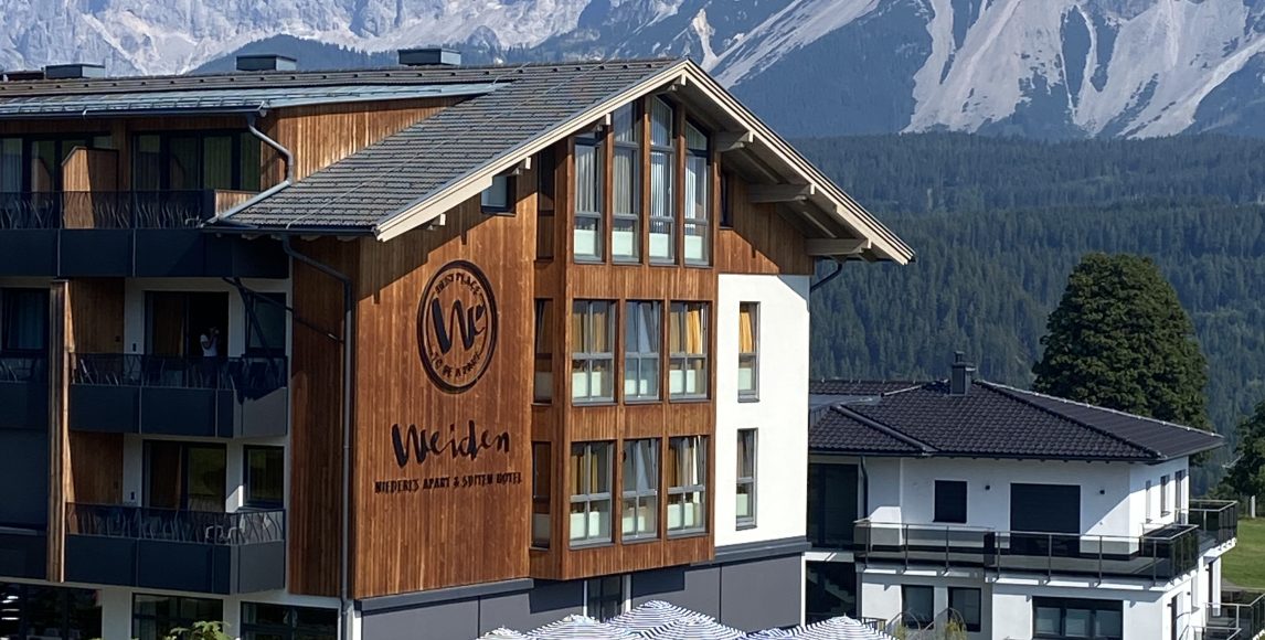Ski-in/ski-out penthouse se saunou a dvěma terasami u sjezdovky Hochwurzen